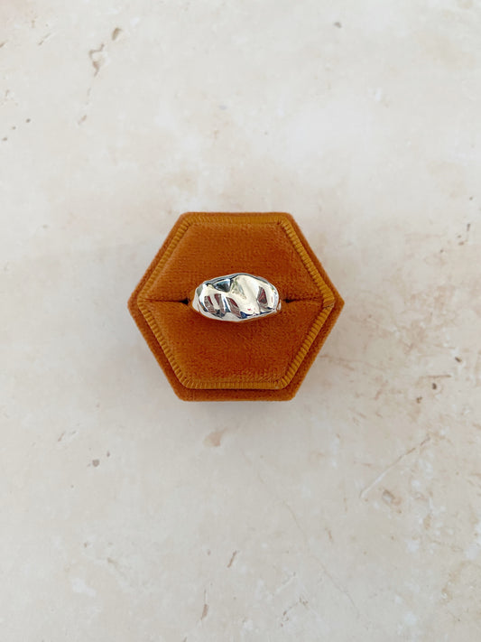 Form Ring